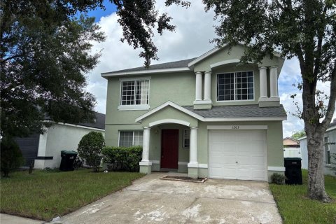 Casa en alquiler en Orlando, Florida, 3 dormitorios, 124.02 m2 № 1901810 - foto 1