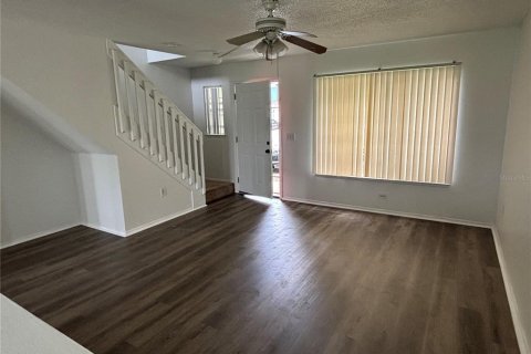 Casa en alquiler en Orlando, Florida, 3 dormitorios, 124.02 m2 № 1901810 - foto 5