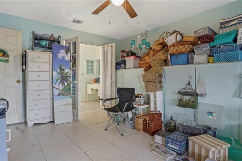 House in Kissimmee, Florida 3 bedrooms, 139.26 sq.m. № 2209145 - photo 11