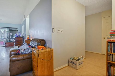 House in Kissimmee, Florida 3 bedrooms, 139.26 sq.m. № 2209145 - photo 4