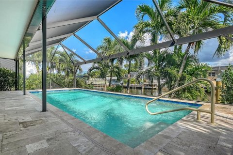 House in Bradenton, Florida 3 bedrooms, 240.25 sq.m. № 2428733 - photo 29