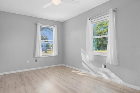 House in North Port, Florida 2 bedrooms, 95.78 sq.m. № 1652273 - photo 15