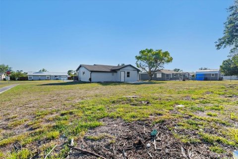 House in North Port, Florida 2 bedrooms, 95.78 sq.m. № 1652273 - photo 28
