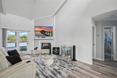 Copropriété à vendre à Daytona Beach, Floride: 2 chambres, 115.38 m2 № 1670684 - photo 7