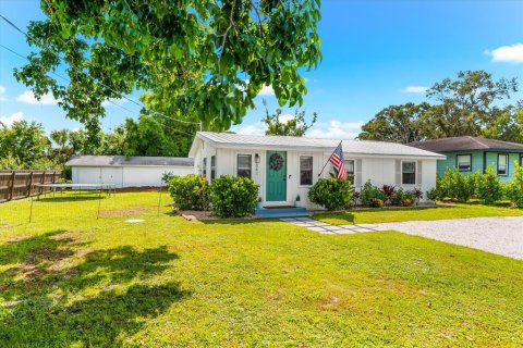 Casa en venta en Sarasota, Florida, 3 dormitorios, 107.58 m2 № 1916166 - foto 2