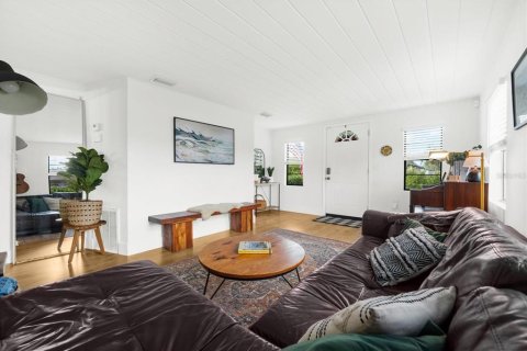 Casa en venta en Sarasota, Florida, 3 dormitorios, 107.58 m2 № 1916166 - foto 13