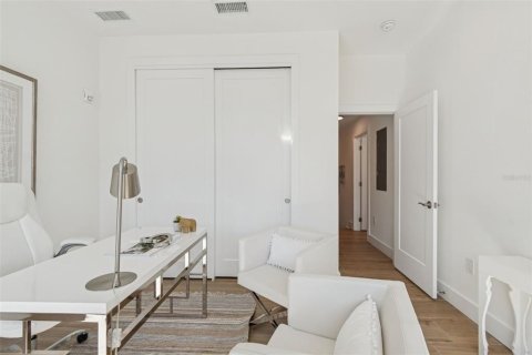 Снять в аренду кондоминиум в Сарасота, Флорида 7 комнат, 136.38м2, № 2098634 - фото 13