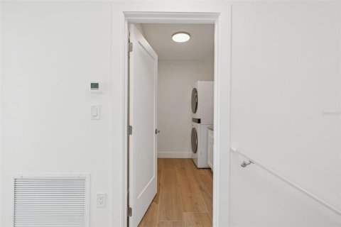 Снять в аренду кондоминиум в Сарасота, Флорида 7 комнат, 136.38м2, № 2098634 - фото 25