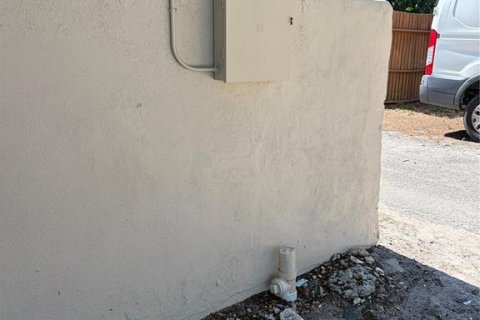 Propiedad comercial en alquiler en Tampa, Florida № 2116302 - foto 7
