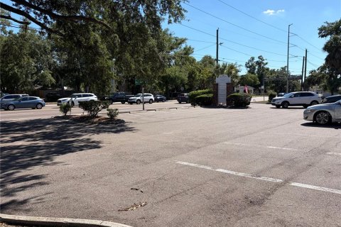 Propiedad comercial en alquiler en Tampa, Florida № 2116302 - foto 4