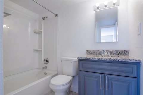 Copropriété à louer à Orlando, Floride: 2 chambres, 90.67 m2 № 2415328 - photo 16