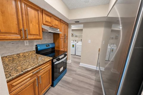 Copropriété à louer à Orlando, Floride: 2 chambres, 90.67 m2 № 2415328 - photo 5