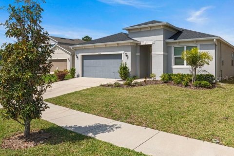 Villa ou maison à Tampa, Floride 4 chambres, 216.28 m2 № 2093638