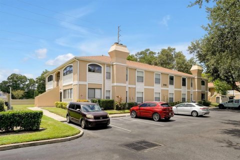 Condo in Orlando, Florida, 2 bedrooms  № 1874030 - photo 27
