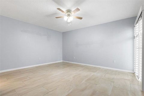 Condo in Altamonte Springs, Florida, 3 bedrooms  № 1824484 - photo 20