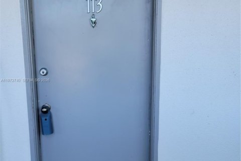 Copropriété à vendre à Pembroke Pines, Floride: 2 chambres, 96.99 m2 № 2032955 - photo 8