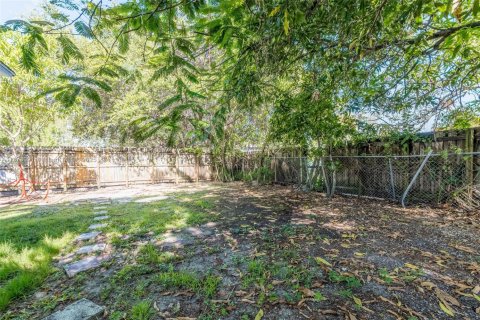 Commercial property in Miami, Florida 263.56 sq.m. № 1979882 - photo 14