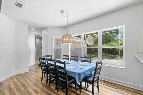 House in Gainesville, Florida 4 bedrooms, 266.82 sq.m. № 1732445 - photo 7