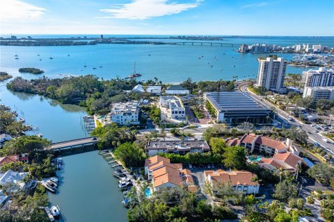 Copropriété à vendre à Sarasota, Floride: 3 chambres, 126.53 m2 № 2355709 - photo 25