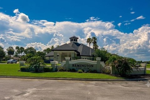 Villa ou maison à vendre à Kissimmee, Floride: 4 chambres, 133.13 m2 № 2236235 - photo 2