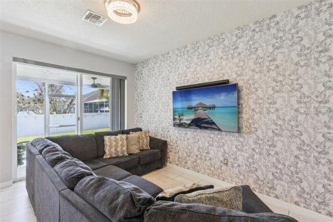 Villa ou maison à vendre à Kissimmee, Floride: 4 chambres, 133.13 m2 № 2236235 - photo 12