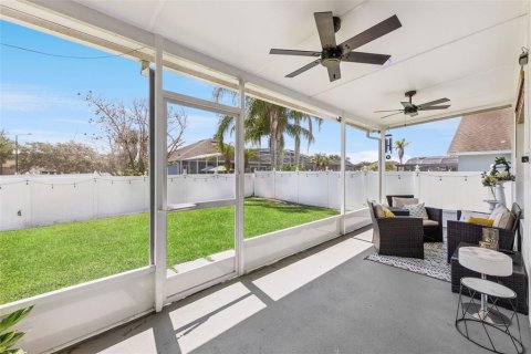 Villa ou maison à vendre à Kissimmee, Floride: 4 chambres, 133.13 m2 № 2236235 - photo 25