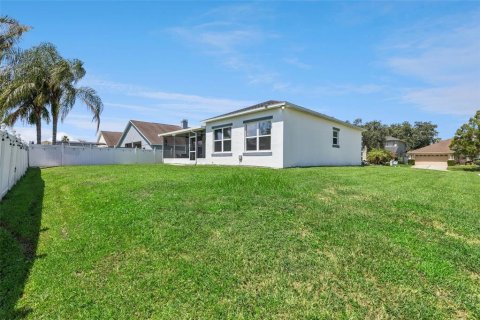 Villa ou maison à vendre à Kissimmee, Floride: 4 chambres, 133.13 m2 № 2236235 - photo 28