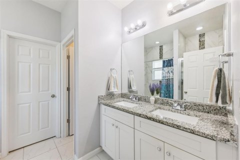 Villa ou maison à vendre à Kissimmee, Floride: 4 chambres, 133.13 m2 № 2236235 - photo 18