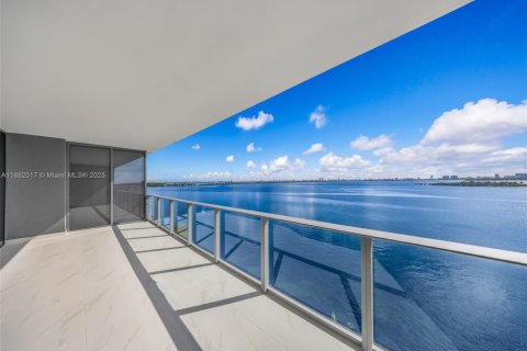 Copropriété à louer à Miami, Floride: 2 chambres, 143.26 m2 № 1933393 - photo 4