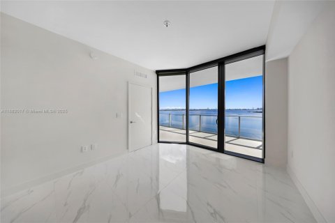 Copropriété à louer à Miami, Floride: 2 chambres, 143.26 m2 № 1933393 - photo 21