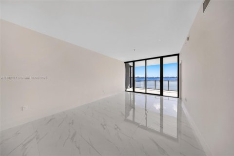 Copropriété à louer à Miami, Floride: 2 chambres, 143.26 m2 № 1933393 - photo 17