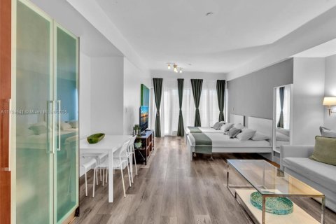 Condominio en venta en Miami Beach, Florida, 1 dormitorio, 44.13 m2 № 1963050 - foto 17