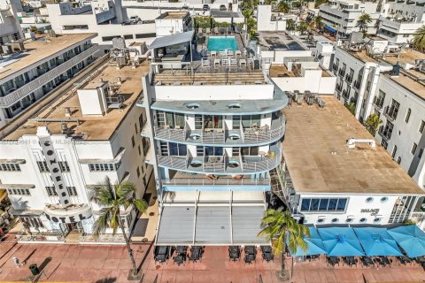 Condominio en venta en Miami Beach, Florida, 1 dormitorio, 44.13 m2 № 1963050 - foto 24