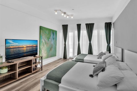 Condominio en venta en Miami Beach, Florida, 1 dormitorio, 44.13 m2 № 1963050 - foto 16