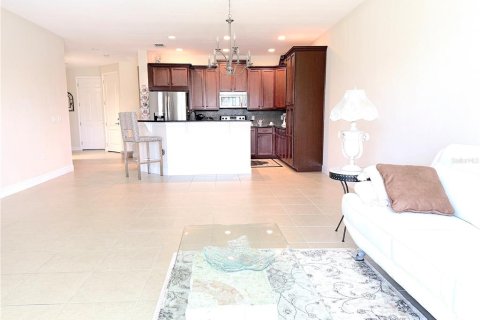 Touwnhouse à vendre à Orlando, Floride: 4 chambres, 201.41 m2 № 1915971 - photo 14