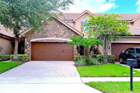 Touwnhouse à vendre à Orlando, Floride: 4 chambres, 201.41 m2 № 1915971 - photo 1