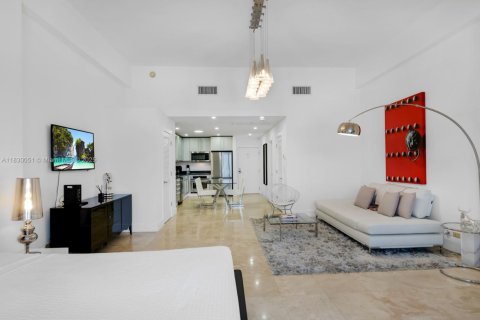 Condominio en venta en Miami Beach, Florida, 70.61 m2 № 1811819 - foto 10