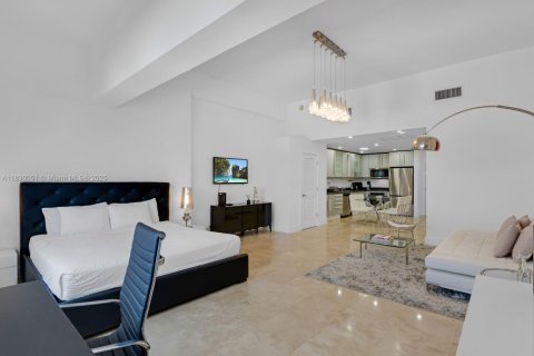 Condominio en venta en Miami Beach, Florida, 70.61 m2 № 1811819 - foto 28