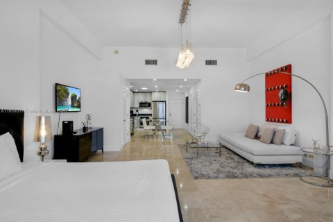 Condominio en venta en Miami Beach, Florida, 70.61 m2 № 1811819 - foto 26