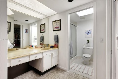 Copropriété à louer à Pembroke Pines, Floride: 2 chambres, 140 m2 № 1952881 - photo 12