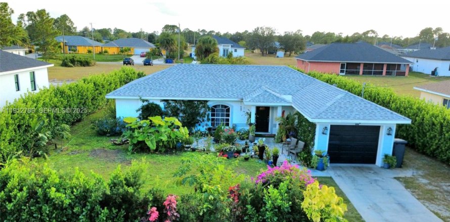 Villa ou maison à Lehigh Acres, Floride 2 chambres № 1988054