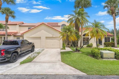 Townhouse in Boca Raton, Florida 2 bedrooms, 103.03 sq.m. № 1850334 - photo 2
