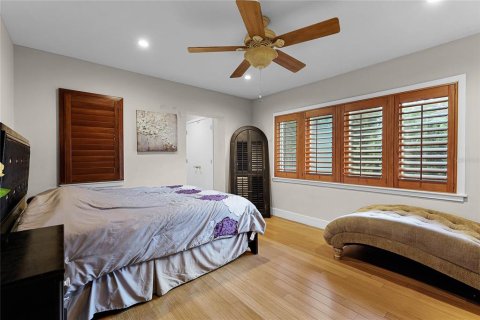 Casa en venta en Orlando, Florida, 6 dormitorios, 503.72 m2 № 2303254 - foto 26