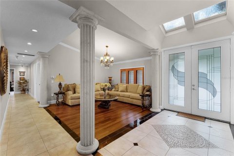 Casa en venta en Orlando, Florida, 6 dormitorios, 503.72 m2 № 2303254 - foto 9