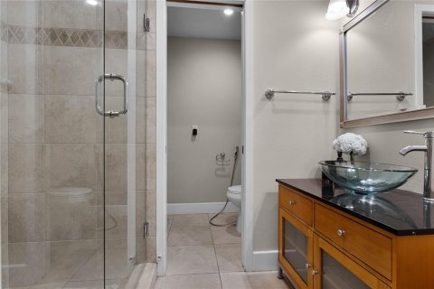 Casa en venta en Orlando, Florida, 6 dormitorios, 503.72 m2 № 2303254 - foto 27