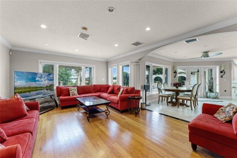 Casa en venta en Orlando, Florida, 6 dormitorios, 503.72 m2 № 2303254 - foto 10