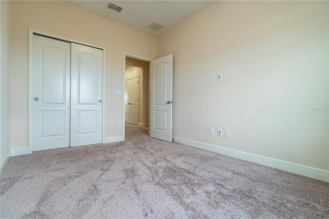 Townhouse in Winter Garden, Florida 3 bedrooms, 147.16 sq.m. № 1845132 - photo 17
