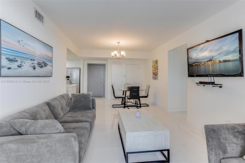 Copropriété à louer à Miami, Floride: 2 chambres, 86.4 m2 № 1872222 - photo 7