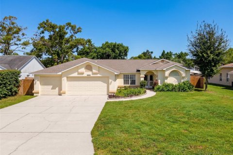 Casa en Spring Hill, Florida 3 dormitorios, 139.45 m2 № 2379096