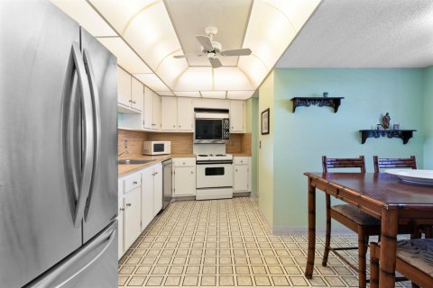 Купить кондоминиум в Помпано-Бич, Флорида 3 комнаты, 120.59м2, № 2083747 - фото 12